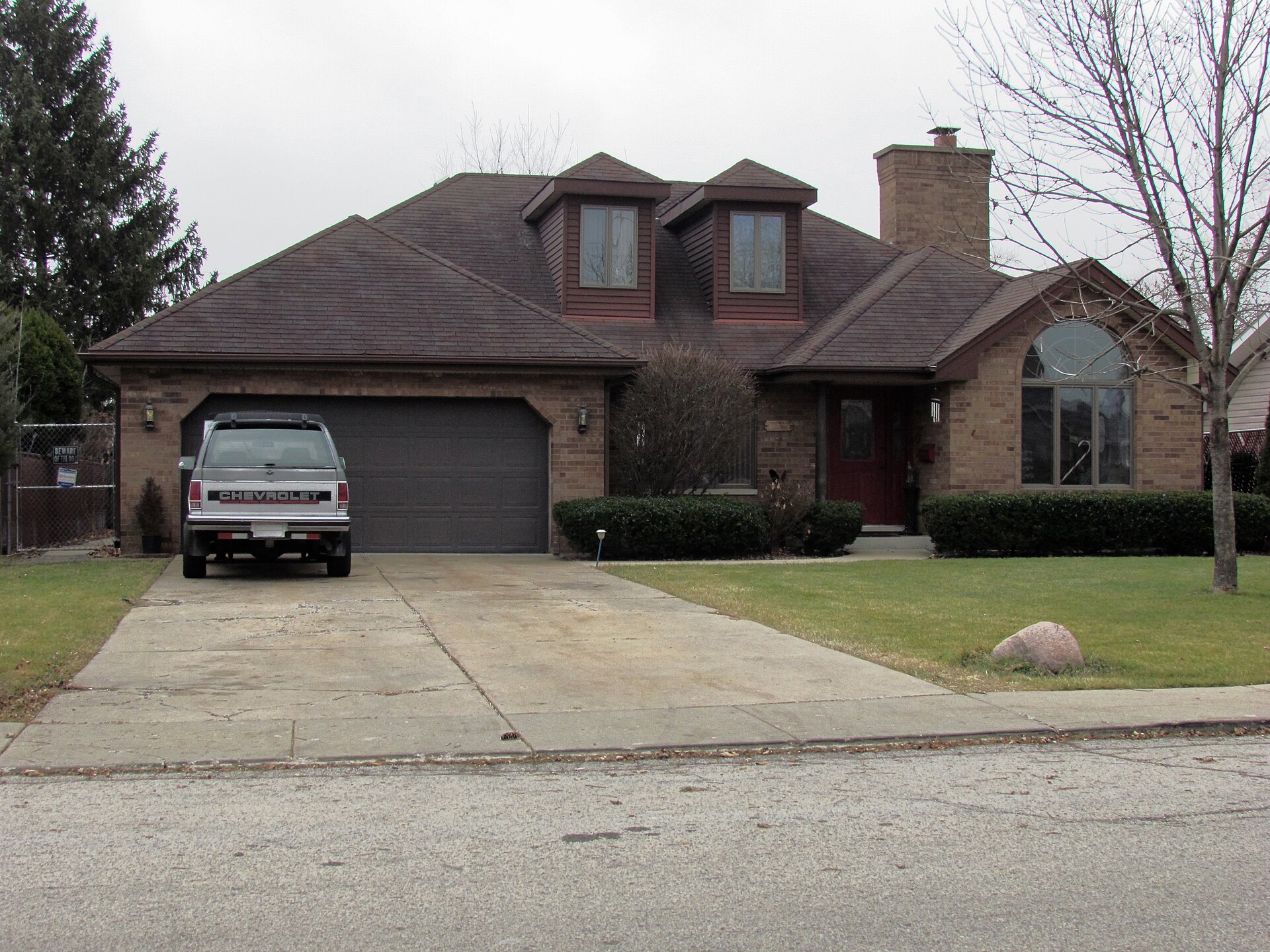 A later private residence on the site of Gacy's former home, photographed in 2014. The original house was demolished in 1979.